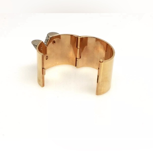 Louis Vuitton Essential V Cuff Bracelet Metal with Crystals - Picture 3 of 16